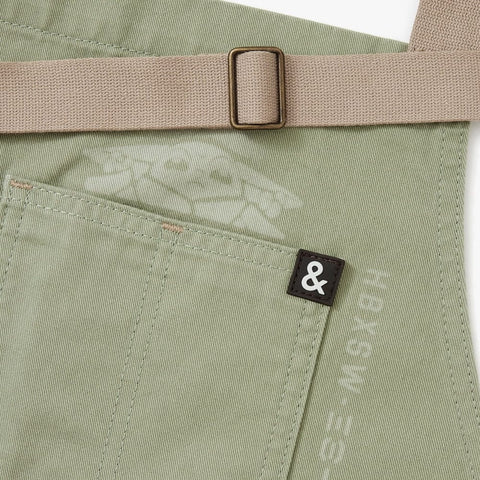 Bib Apron with Grogu Character Print and Adjustable Pockets