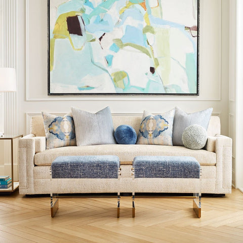 Timeless Minimalist Upholstered Accent Bench with Plinth Base