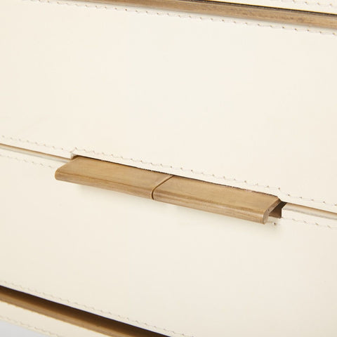 Villa & House Hunter Artful Traditionalist Nightstand