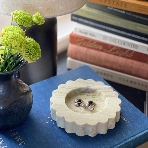 Mini Sun Flat in Travertine