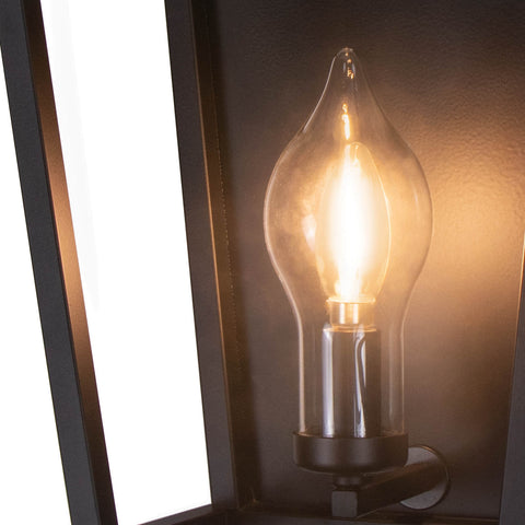 Hampton Traditional Coastal Lantern Wet Rated Outdoor Lighting