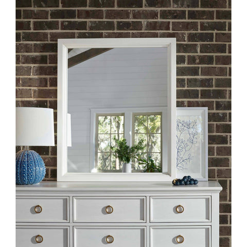 Sanibel Coastal Art Glass Round Table Lamp