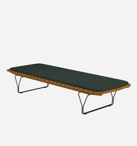 Molo Modern Lounge Chair with Cushioned Seat Outdoor Furniture