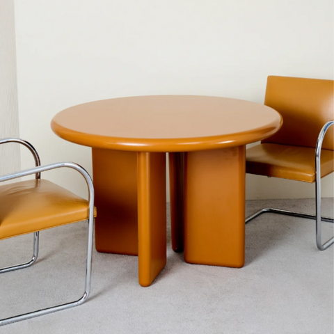 Chunky Tulip Modern Round Dining Table