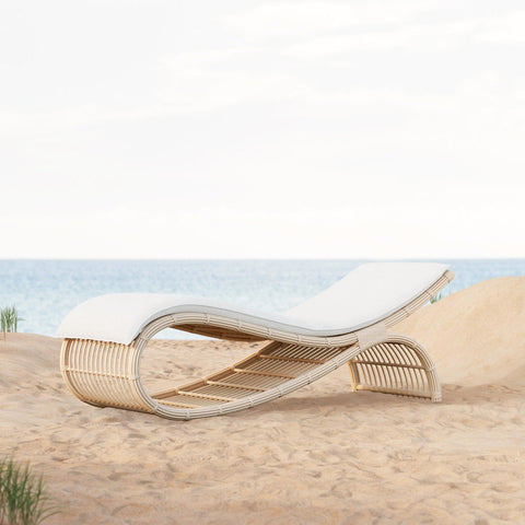 Paloma Wave Organic Lounge Chair for Beach & Pool