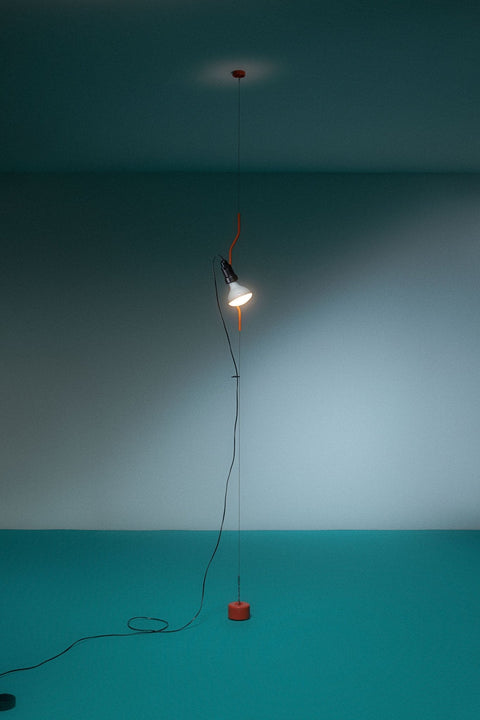 Parentesi Ceiling to Floor Light