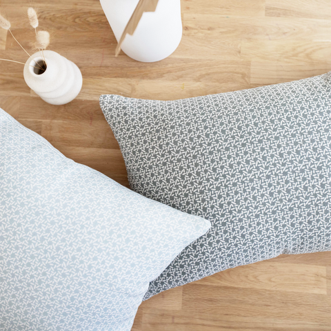 Carolina Rice Throw Pillow in Pine
