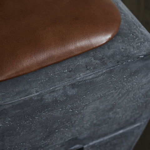 Sculpt Stool