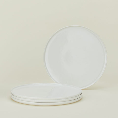 SIMPLE PORCELAIN DINNERWARE - 16 PC SET