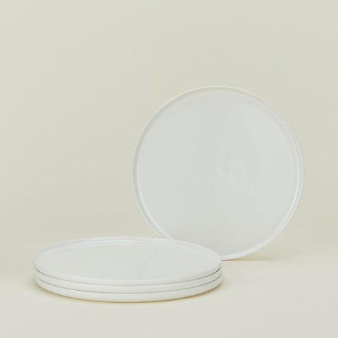 SIMPLE PORCELAIN DINNERWARE - 16 PC SET