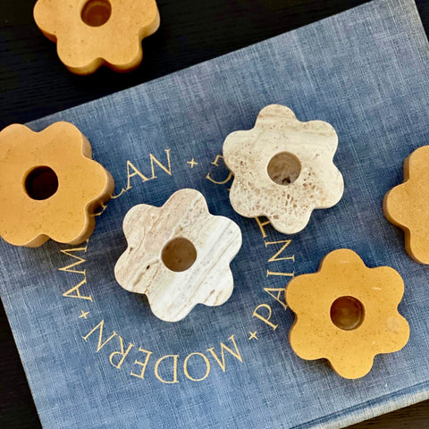 Bud Candle Set in Travertine